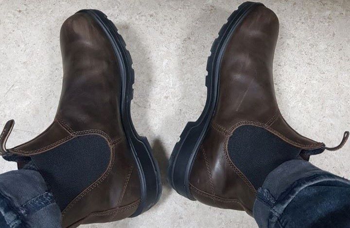 Confirming how durable and unique are the Blundstone slip on work boots