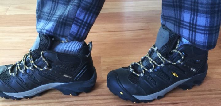 Examining the Mid Height Steel Toe Waterproof Boots from the brand KEEN Utility