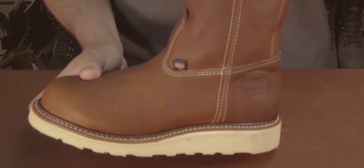 Checking out what type of leather is used in the work boot