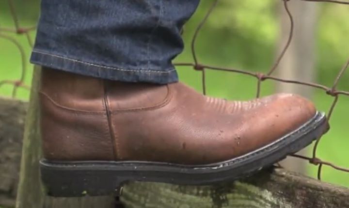 Testing the support and stability of the cowboy work boots