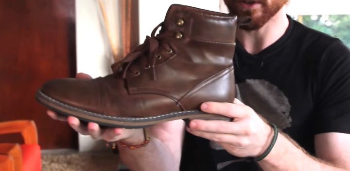 Inspecting the design and quality of the work boot