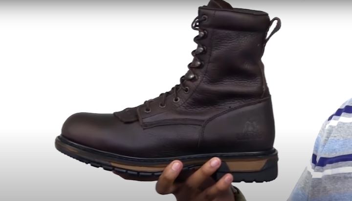 Examining the features of Lace Up Work Boots