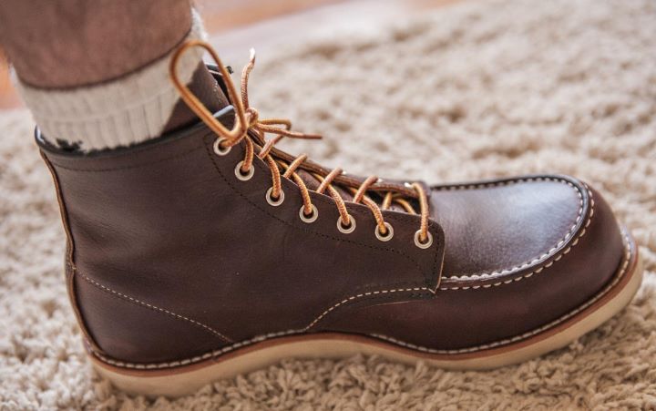 Having the classic roofing work boots from Red Wing