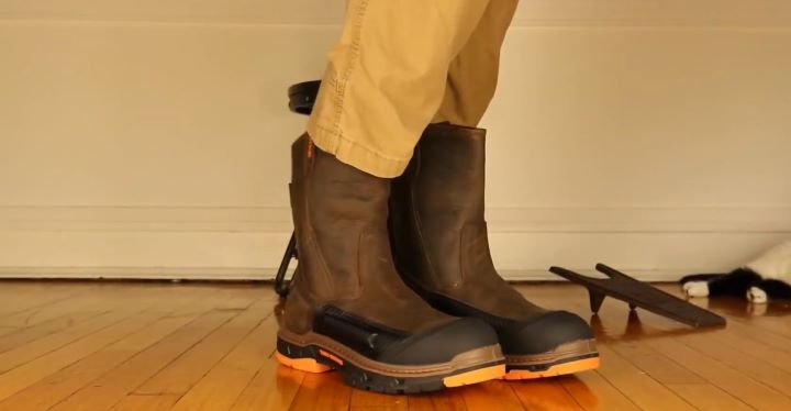 Reviewing the benefits of Wellington Work Boots