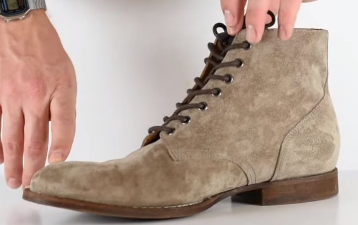 Confirming how stylish the work boot lace