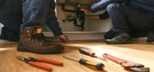 Plumbers Best Work Boots Featured Image